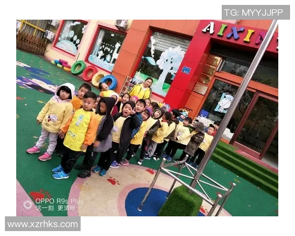 国王与尼克斯激战正酣NBA赛场精彩瞬间回顾与分析